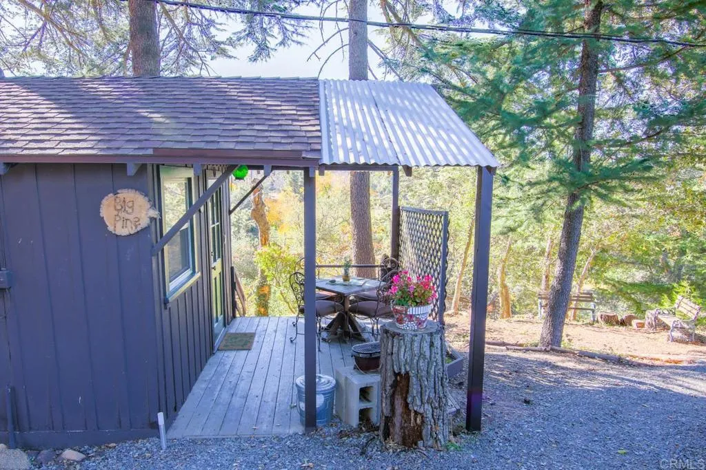 2112 Whispering Pines Drive, Julian, California 92036 home-pic-8